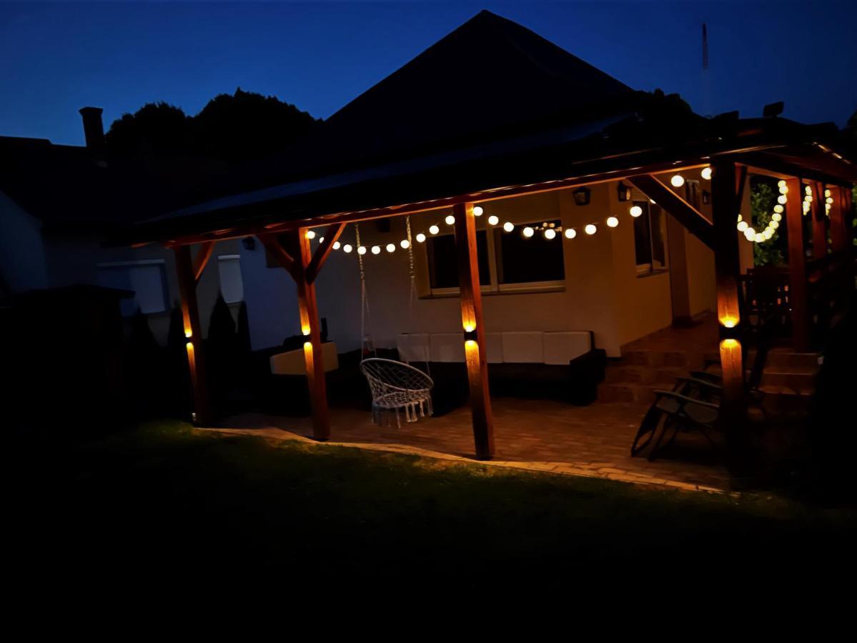 Keknefelejcs Vendeghaz Villa Zalakaros Eksteriør bilde